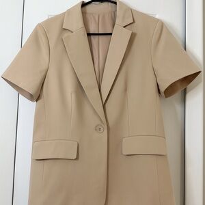 Elegant Tan Women's Blazer
